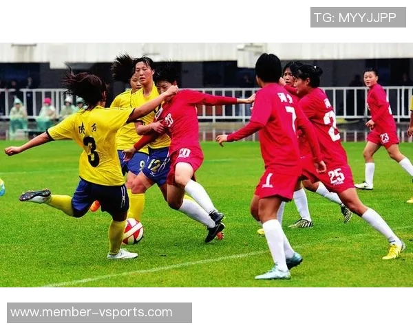 浙江U18足球队在全运会中奋勇争先展现青春风采与团队精神